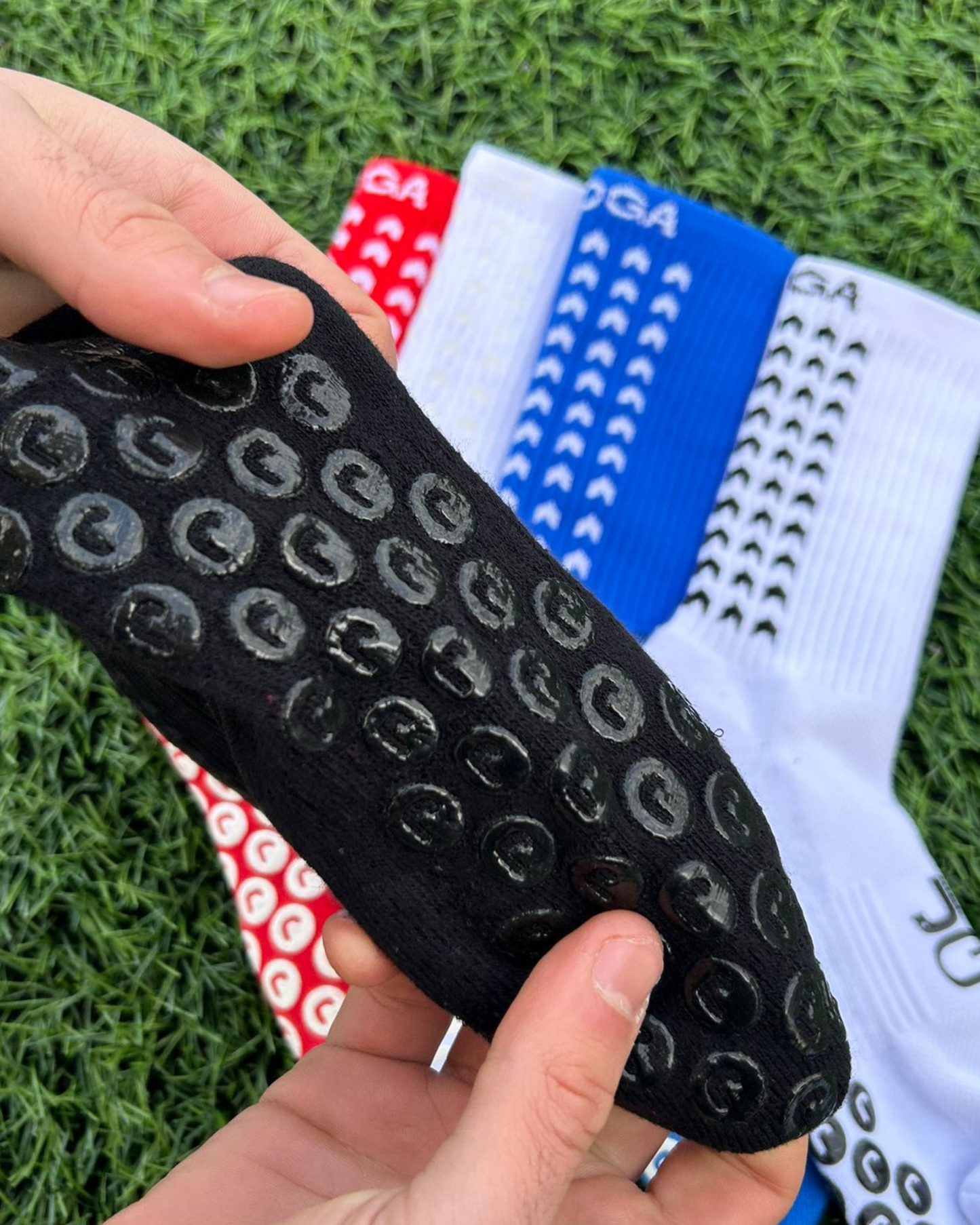 JOGA Performance Grip Socks 2.0 - Black (EU)